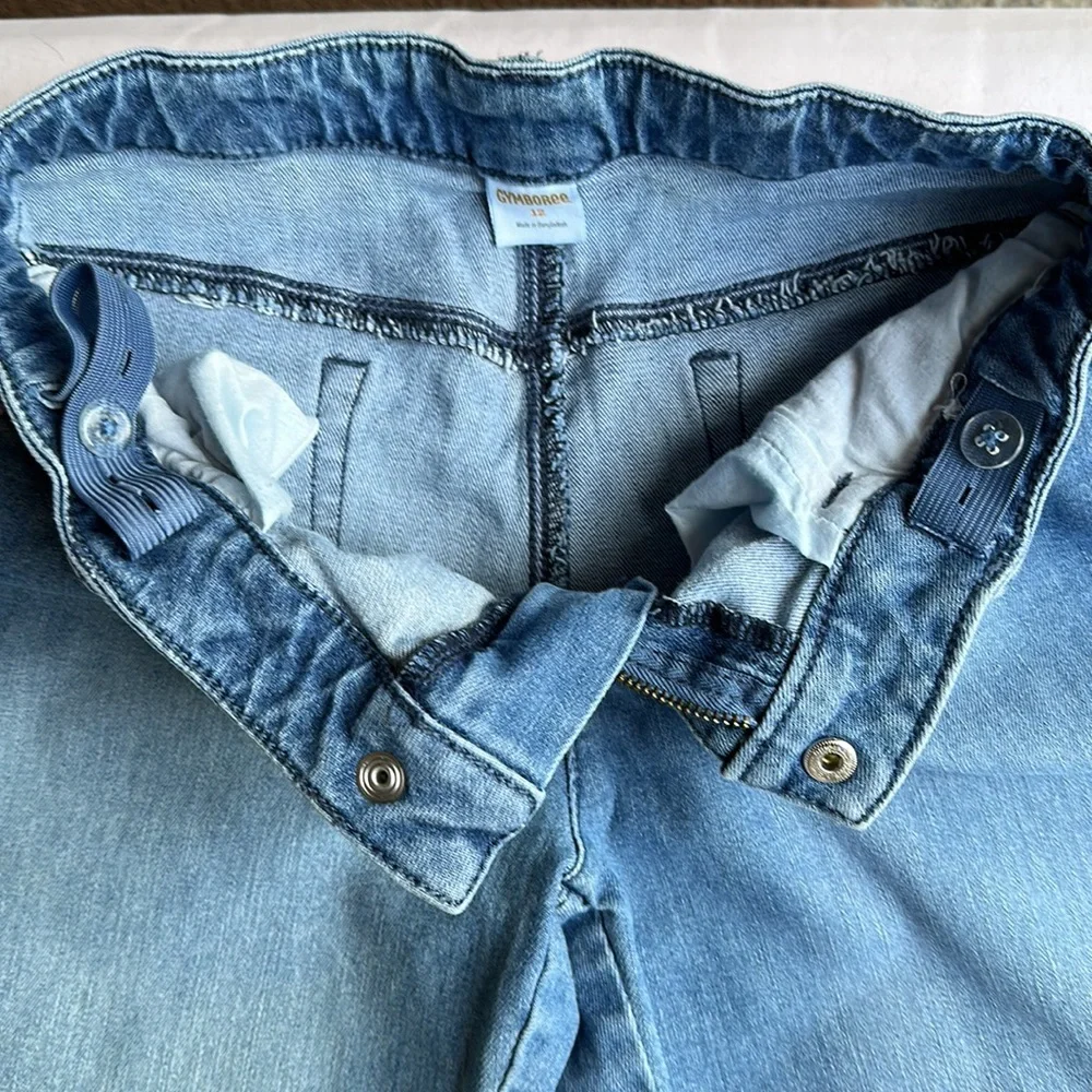 Gymboree Girls Size 12 Bermuda Shorts Medium Wash 9” Adjustable Waist Stretch